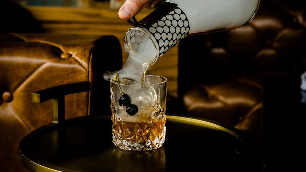 The 10 Best Cocktail Bars in Edmonton Restaurants Explore Edmonton