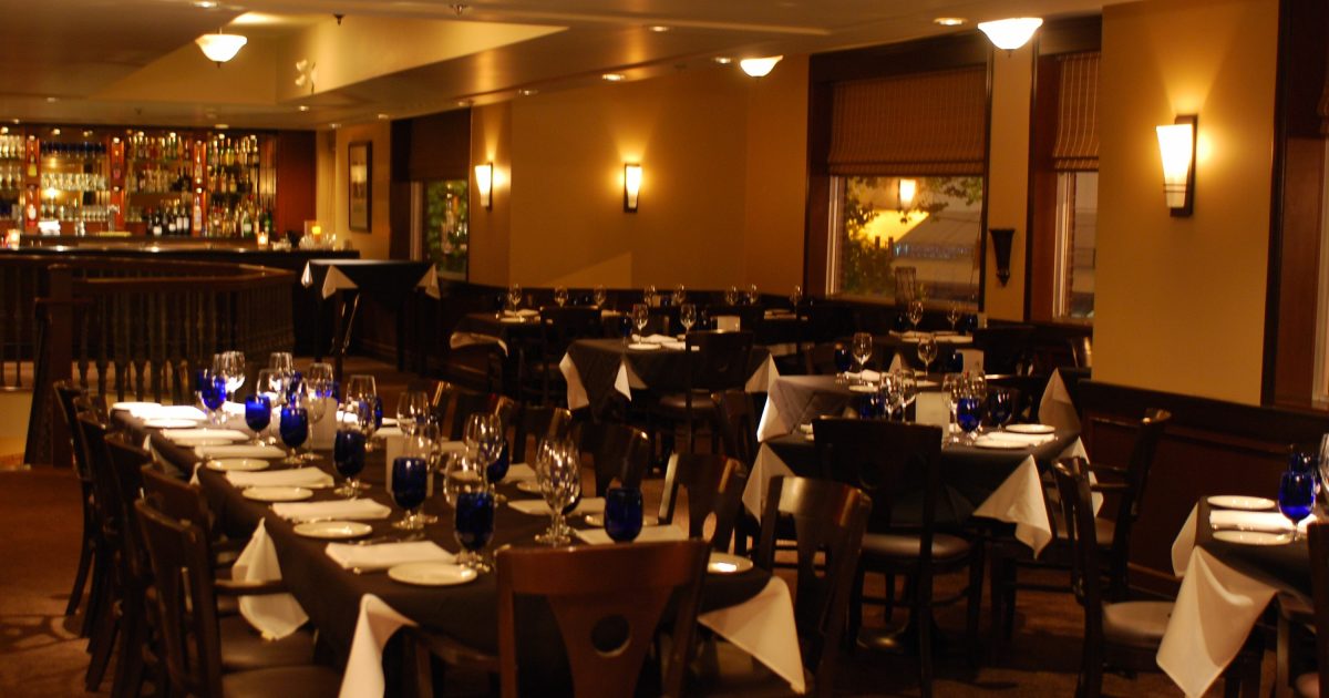 Vons Steak House & Oyster Bar Explore Edmonton Explore Edmonton