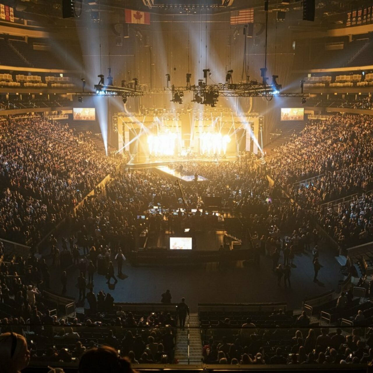 DUAL　ARENA　TOUR　2023　MOTHER　OF　LOVE，MOTH Mother Mother: Grief Chapter Tour | February 2025 | Explore