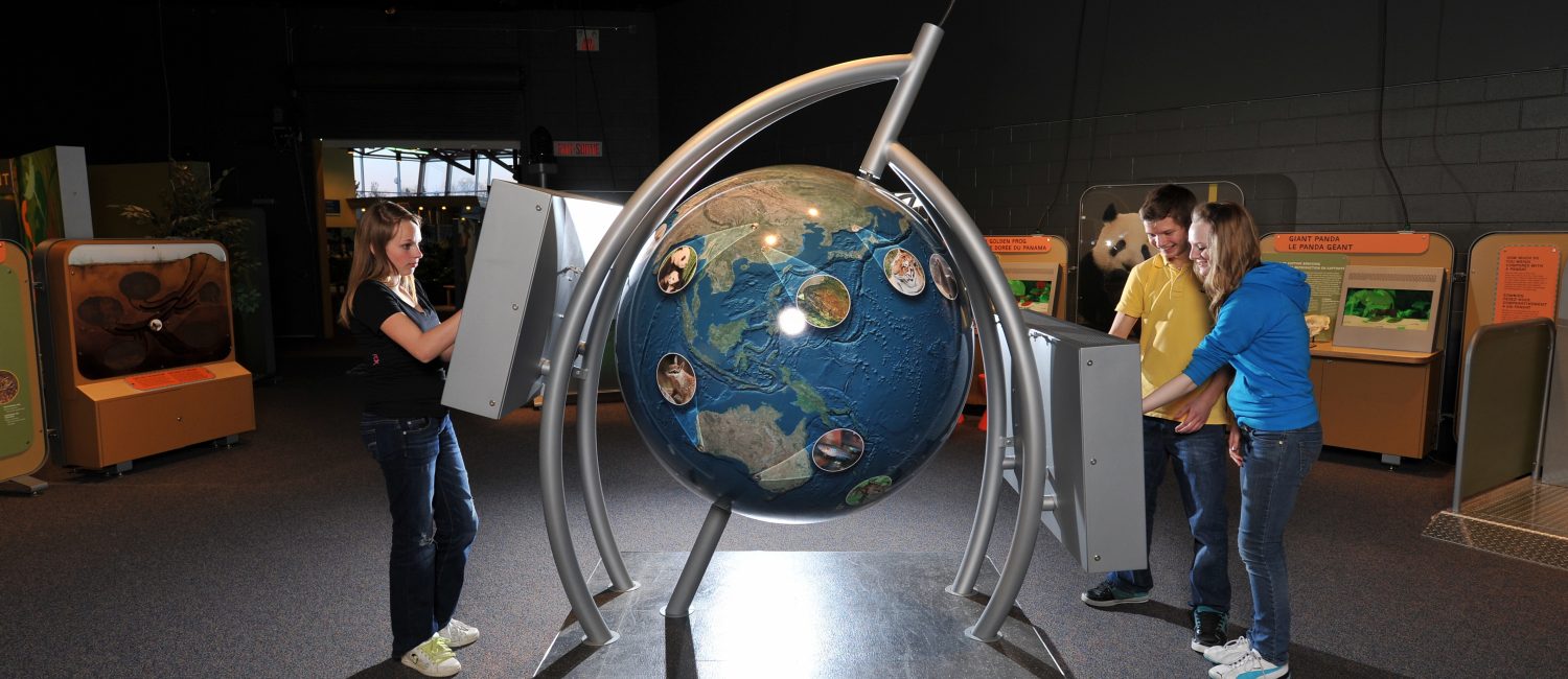 telus world of science dinosaur exhibit