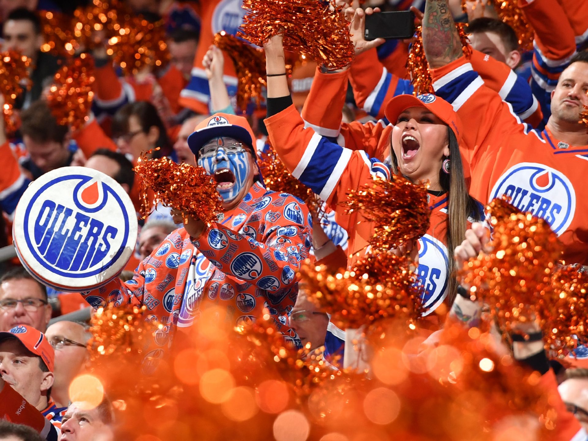 Edmonton Oilers' Jersey History: A Rollercoaster Ride Loved by Fans - BVM  Sports