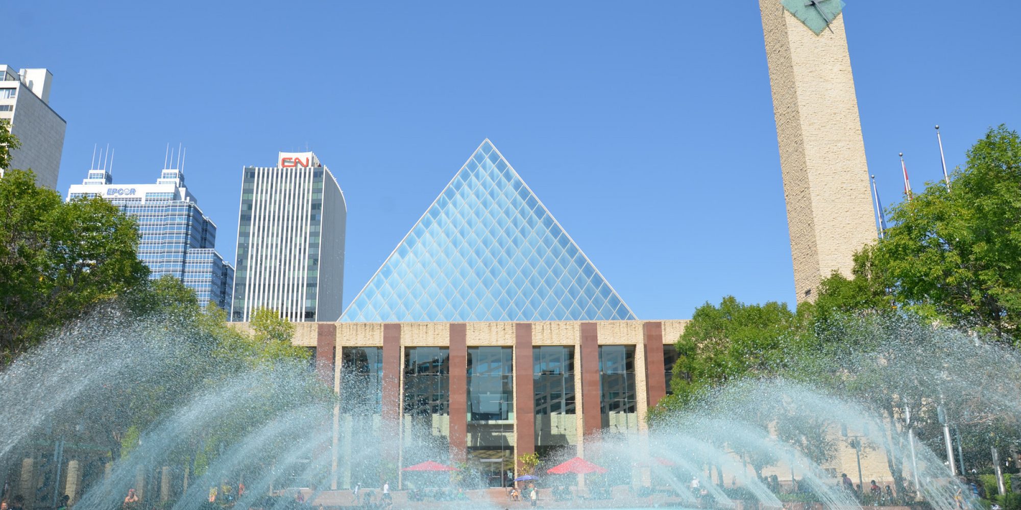 City Hall & Churchill Square Explore Edmonton