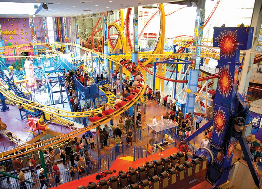Western park. West Edmonton Mall, Канада. West Edmonton Mall Amusement Park. West Edmonton Mall Эдмонтон. Современные развлечения для детей.