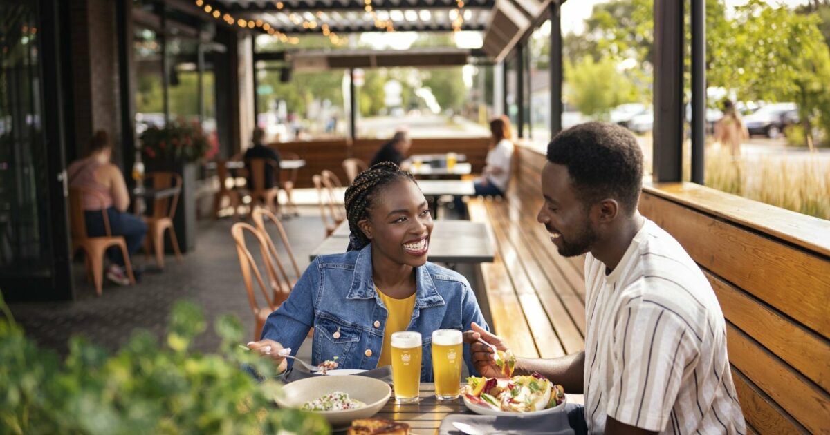 Os melhores pátios de verão em Edmonton Blog Criativa