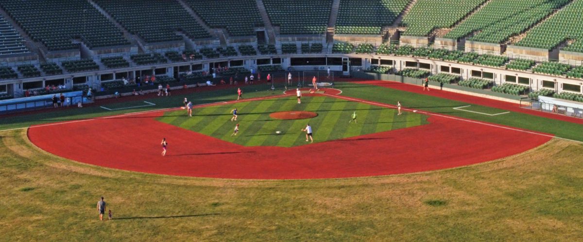 Edmonton Riverhawks Explore Edmonton