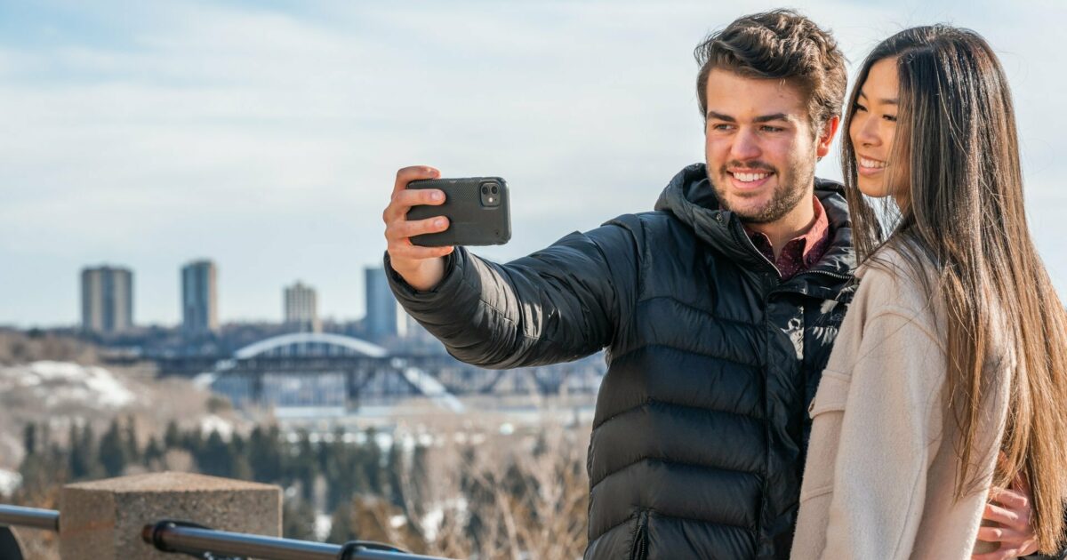 Best Selfie Spots in Edmonton Explore Edmonton